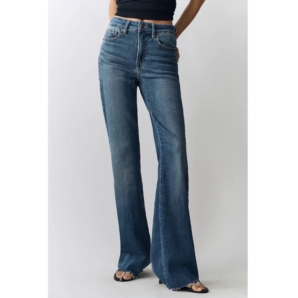 Good American Good Legs Flare Jeans Size 18 Indigo Raw Hem NWT